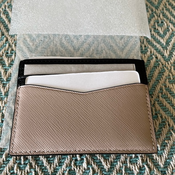 NWT Kate spade card holder - Picture 3 of 6